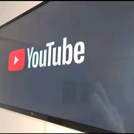 Square 1 Lägenhet Larissa